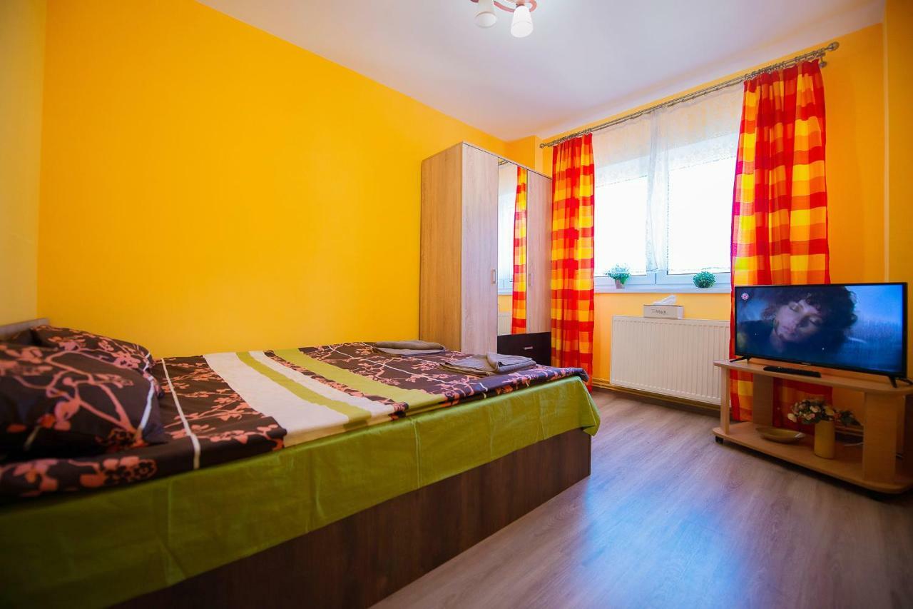 Luna Gazde/Camere de închiriat Brașov